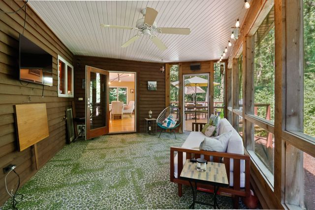 66 Ski Hill Road, Ogden Dunes, IN 46368