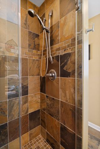 66 Ski Hill Road, Ogden Dunes, IN 46368