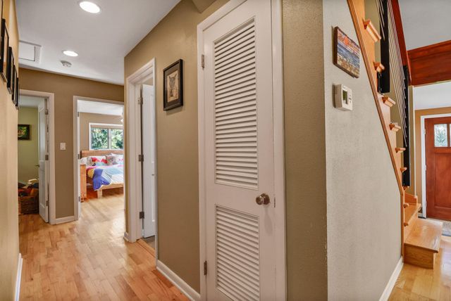 66 Ski Hill Road, Ogden Dunes, IN 46368