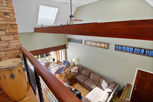 66 Ski Hill Road, Ogden Dunes, IN 46368