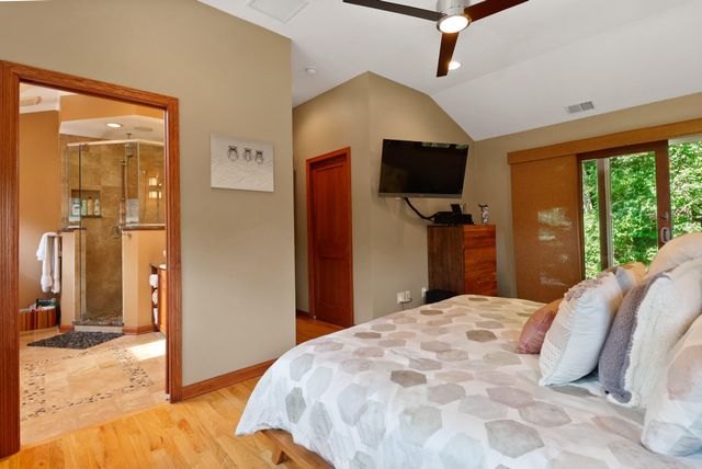 66 Ski Hill Road, Ogden Dunes, IN 46368