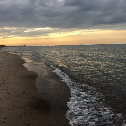 66 Ski Hill Road, Ogden Dunes, IN 46368