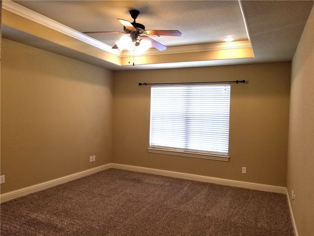 16 Sullivan Drive, Bella Vista, AR 72714