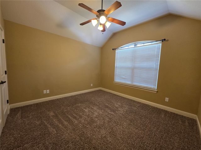 16 Sullivan Drive, Bella Vista, AR 72714