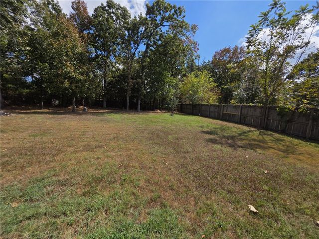 16 Sullivan Drive, Bella Vista, AR 72714