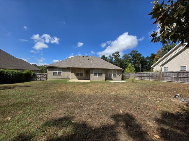 16 Sullivan Drive, Bella Vista, AR 72714