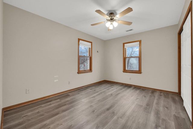 1712 E Saveland AVENUE, Milwaukee, WI 53207