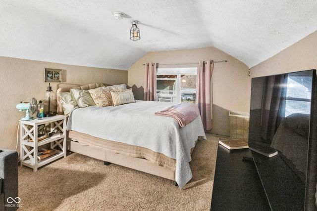 1446 W State Highway 46, Spencer, IN 47460