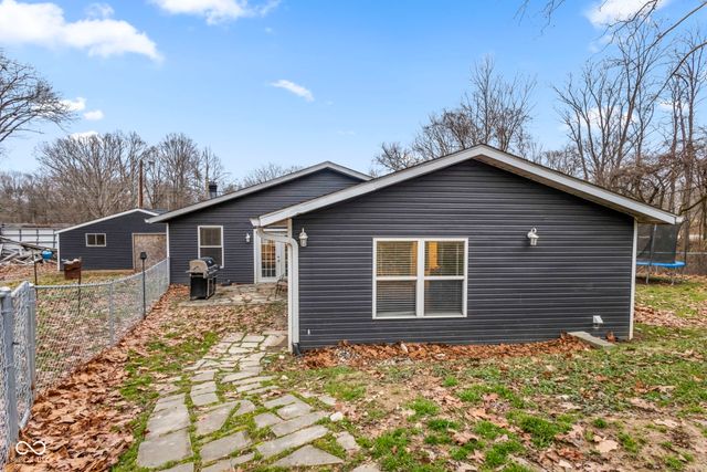 1446 W State Highway 46, Spencer, IN 47460