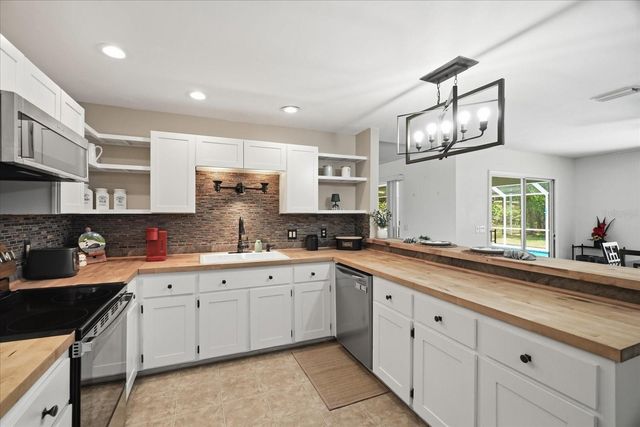 2877 W AXELWOOD DRIVE, Beverly Hills, FL 34465