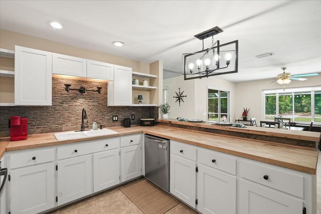 2877 W AXELWOOD DRIVE, Beverly Hills, FL 34465
