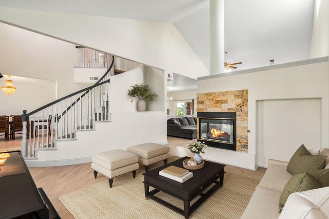 8600 Hampton Avenue NE, Albuquerque, NM 87122