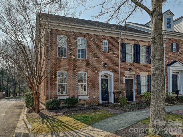 8714 Beaver Creek Drive, Charlotte, NC 28269