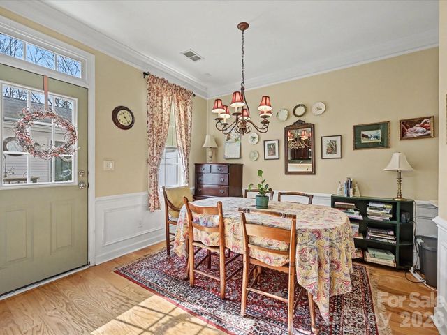 8714 Beaver Creek Drive, Charlotte, NC 28269