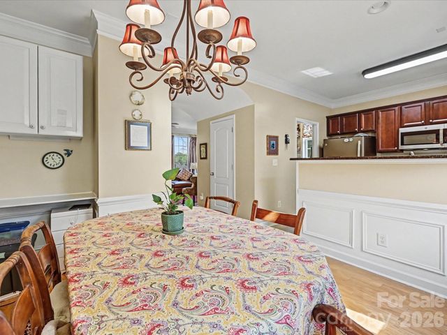 8714 Beaver Creek Drive, Charlotte, NC 28269