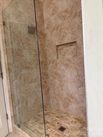 8714 Beaver Creek Drive, Charlotte, NC 28269