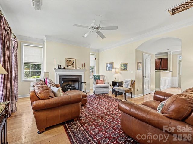 8714 Beaver Creek Drive, Charlotte, NC 28269