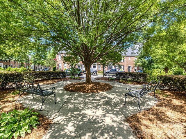 8714 Beaver Creek Drive, Charlotte, NC 28269
