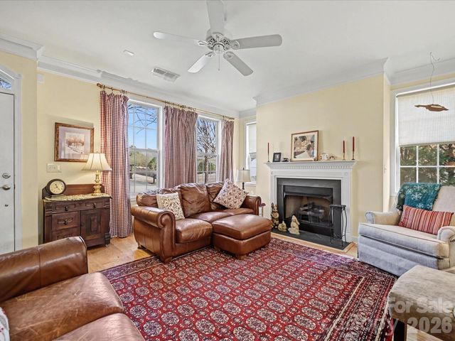 8714 Beaver Creek Drive, Charlotte, NC 28269