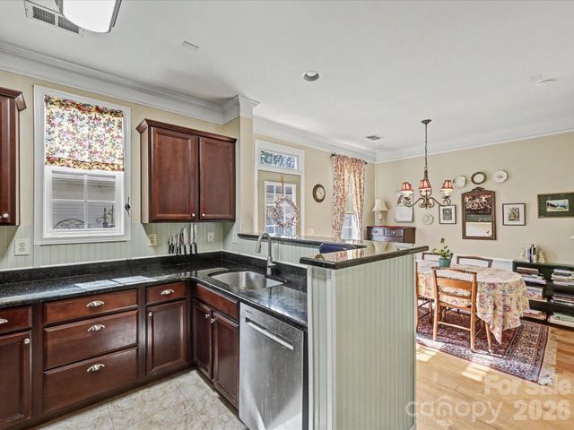 8714 Beaver Creek Drive, Charlotte, NC 28269