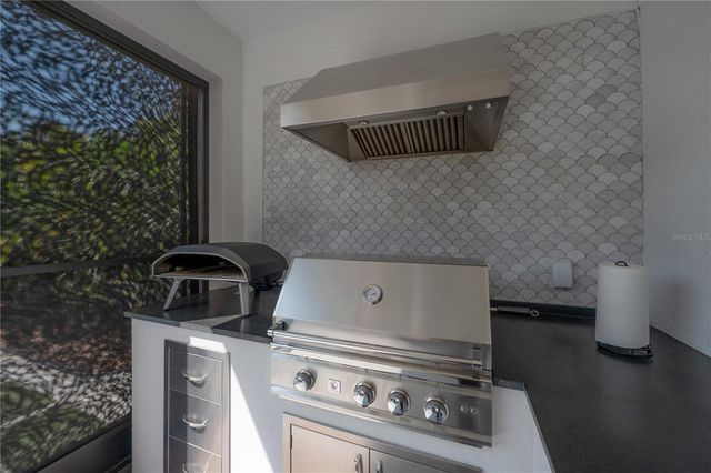 4114 W NORTH A STREET, Tampa, FL 33609