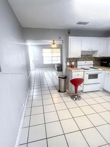 4259 Royal Banyan Way B, Lake Worth, FL 33461