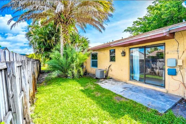 4259 Royal Banyan Way B, Lake Worth, FL 33461