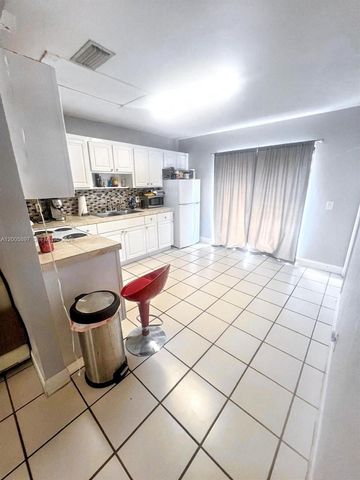 4259 Royal Banyan Way B, Lake Worth, FL 33461