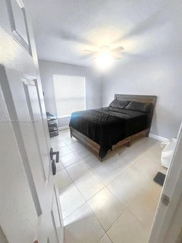 4259 Royal Banyan Way B, Lake Worth, FL 33461