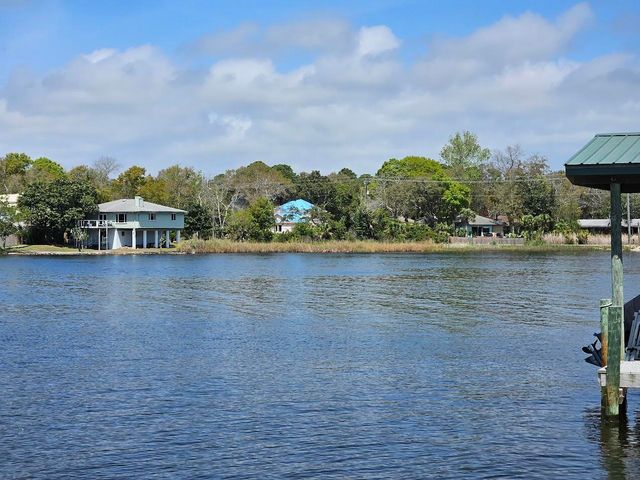 28 A Meigs Drive, Shalimar, FL 32579
