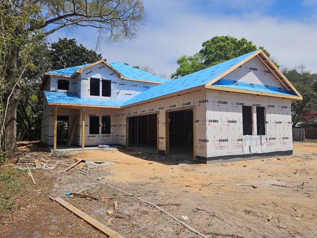 28 A Meigs Drive, Shalimar, FL 32579