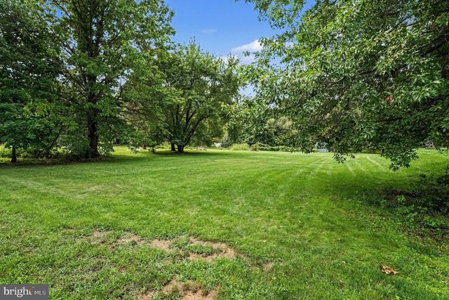 3422 MILL RD, Collegeville, PA 19426