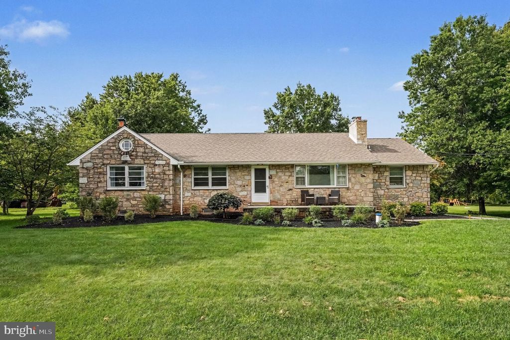 3422 MILL RD, Collegeville, PA 19426