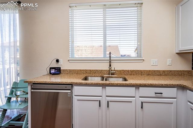 6735 Monterey Pine Loop, Colorado Springs, CO 80927