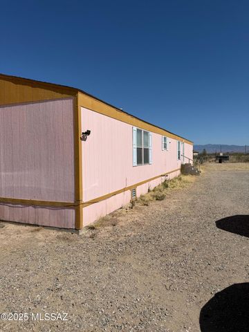 3727 N Wadsworth Road, Willcox, AZ 85643