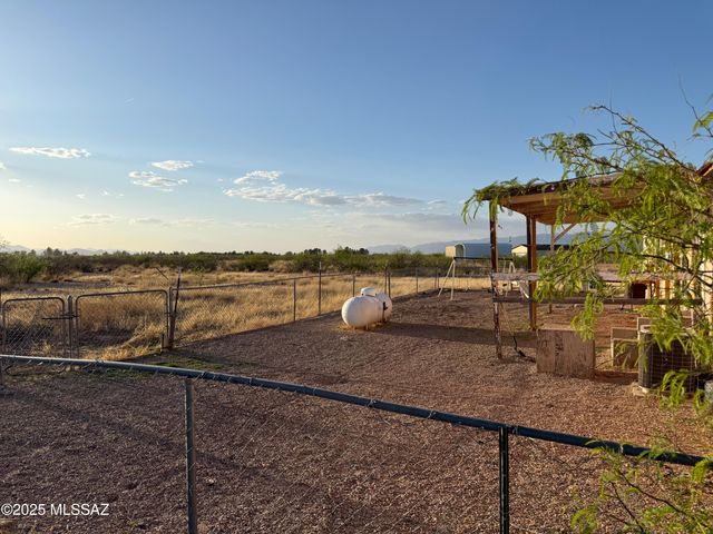 3727 N Wadsworth Road, Willcox, AZ 85643