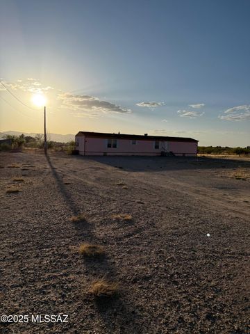 3727 N Wadsworth Road, Willcox, AZ 85643