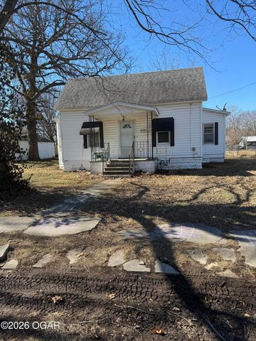 111 S 11th Street, Sarcoxie, MO 64862