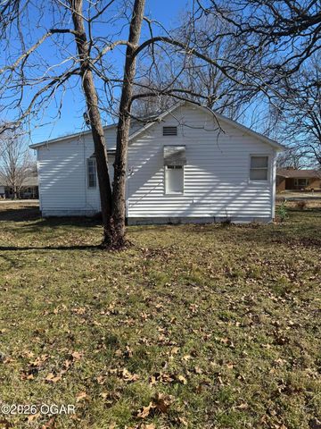 111 S 11th Street, Sarcoxie, MO 64862