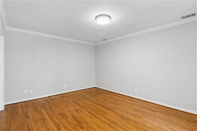 530 E Lake Drive, Gainesville, GA 30506
