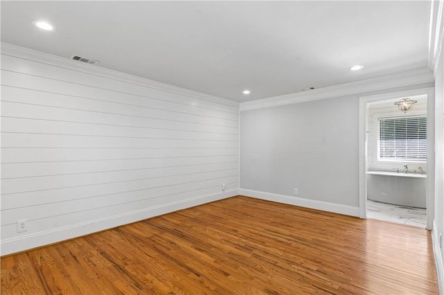 530 E Lake Drive, Gainesville, GA 30506