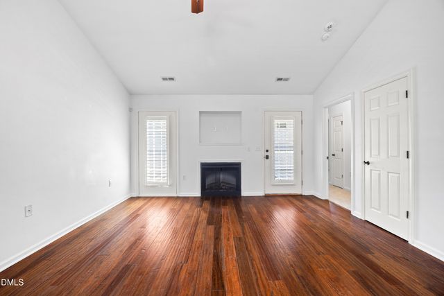11301 Clubhaven Place 100, Raleigh, NC 27617