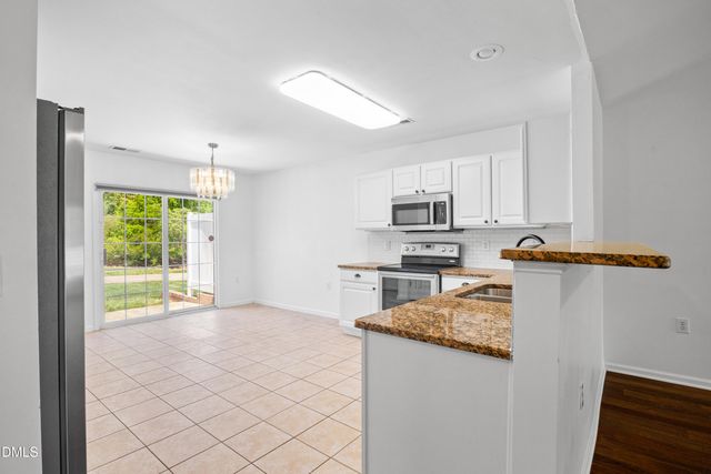 11301 Clubhaven Place 100, Raleigh, NC 27617