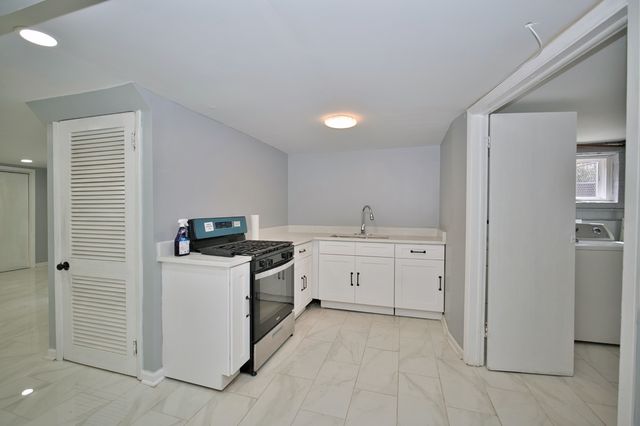 7412 Keeler Avenue, Skokie, IL 60076