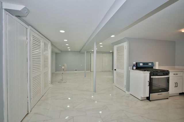 7412 Keeler Avenue, Skokie, IL 60076