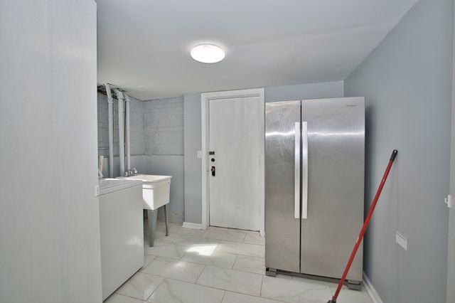 7412 Keeler Avenue, Skokie, IL 60076