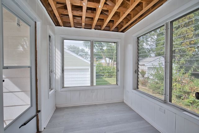 7412 Keeler Avenue, Skokie, IL 60076