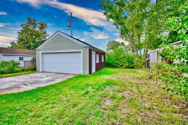 7412 Keeler Avenue, Skokie, IL 60076