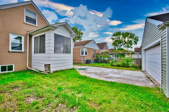 7412 Keeler Avenue, Skokie, IL 60076