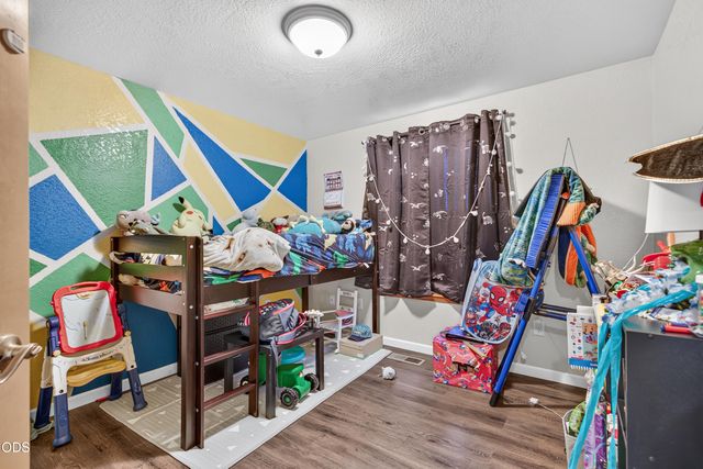 1401 Andrew Drive, Medford, OR 97501